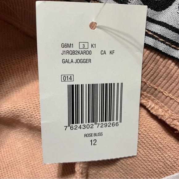 GUESS Pink Bliss Gala Jogger Size 12 Youth - Picture 7 of 15